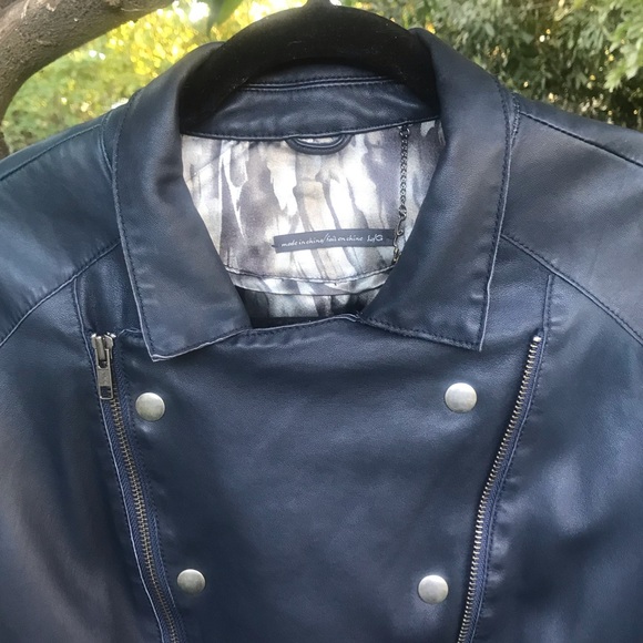 Line Navy Blue Lambskin Cropped Jacket, Size L - Picture 3 of 12